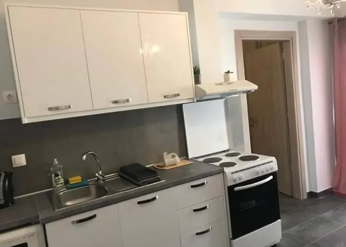 Ranias Cozy Apartment University